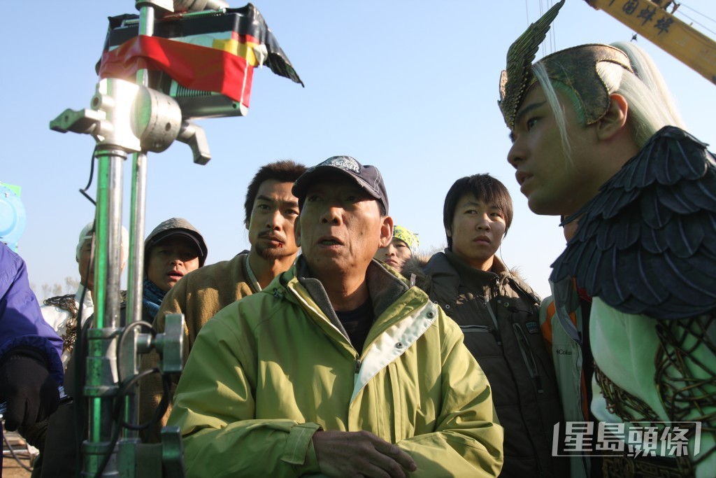 袁和平執導電影《蘇乞兒》時，主演的周杰倫不時向他偷師。