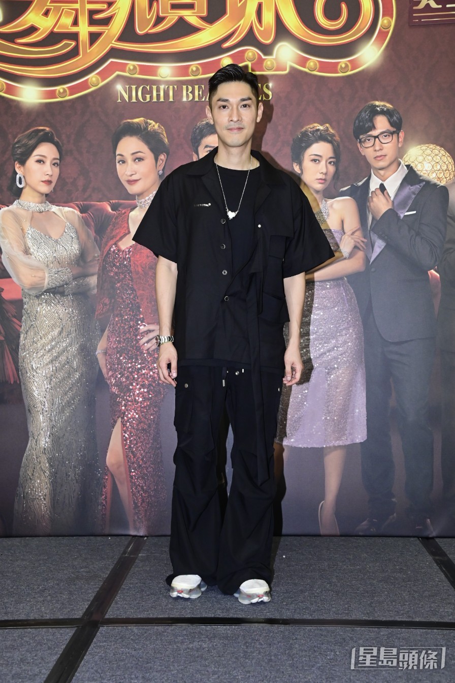 關楚耀向拍拖6年的女友Joann Law求婚成功,並選在「520」宣布喜訊。