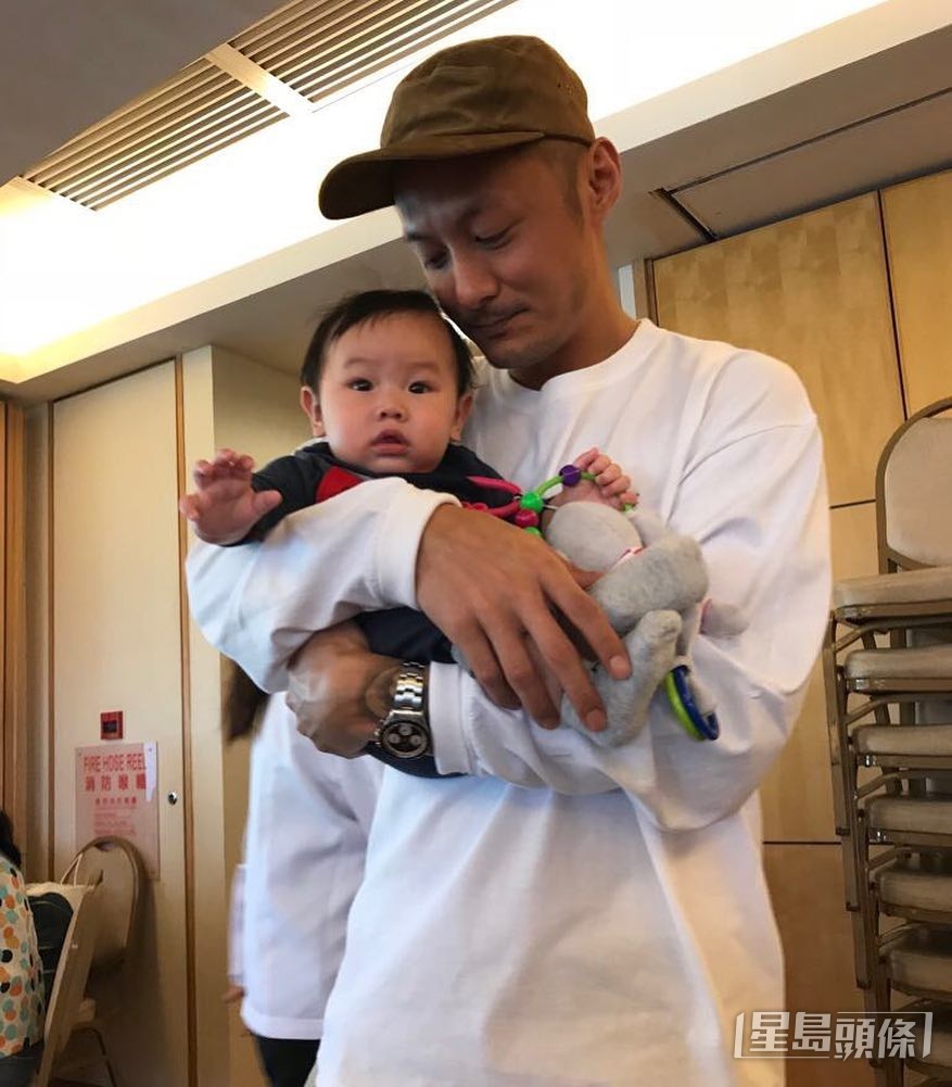 余文樂有子萬事足。