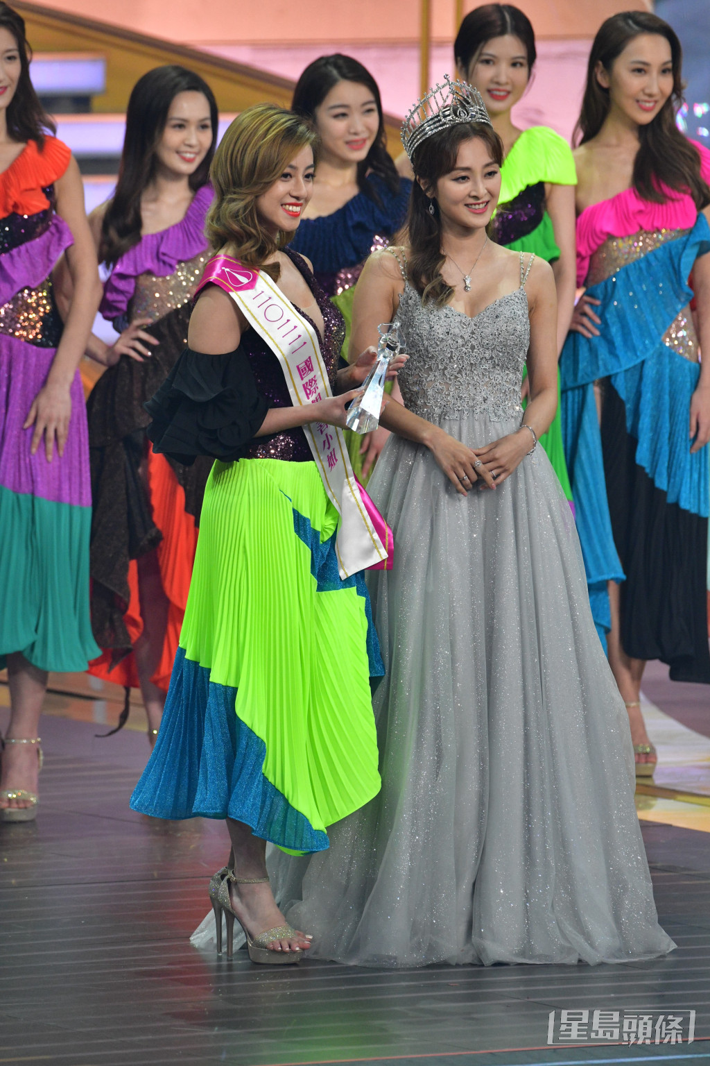 4號許子萱當選為本屆「國際親善小姐」。