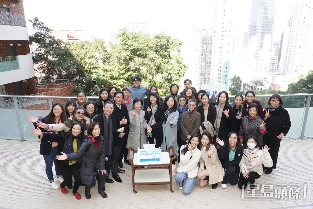 電影2月2日上映,1月底曾返回英華女學校舉行誓師大會。