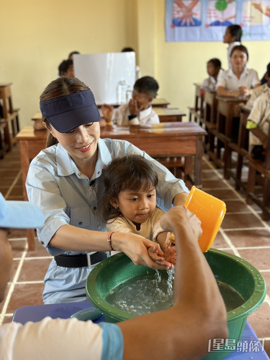 鄧麗欣已成為「點滴是生命」元祖級「點滴教官」。