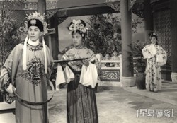 《春滿帝皇家》