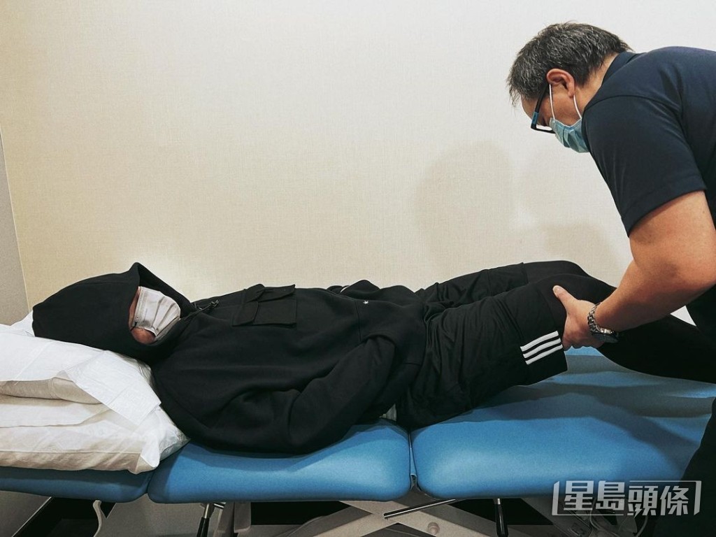 姜濤仍要接受連串物理治療。