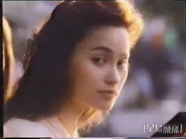 樣子甜美。