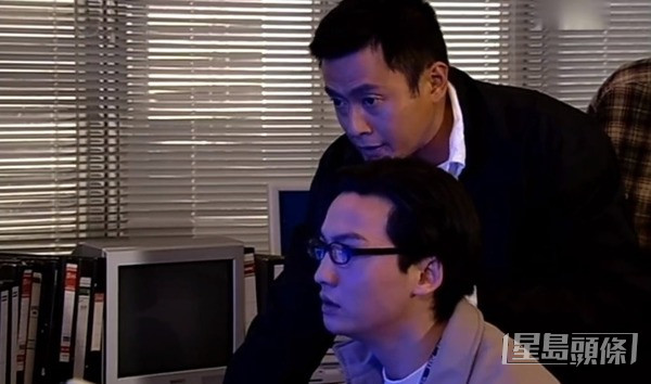 江晖在《陀枪师姐IV》中饰演警方电脑专家。