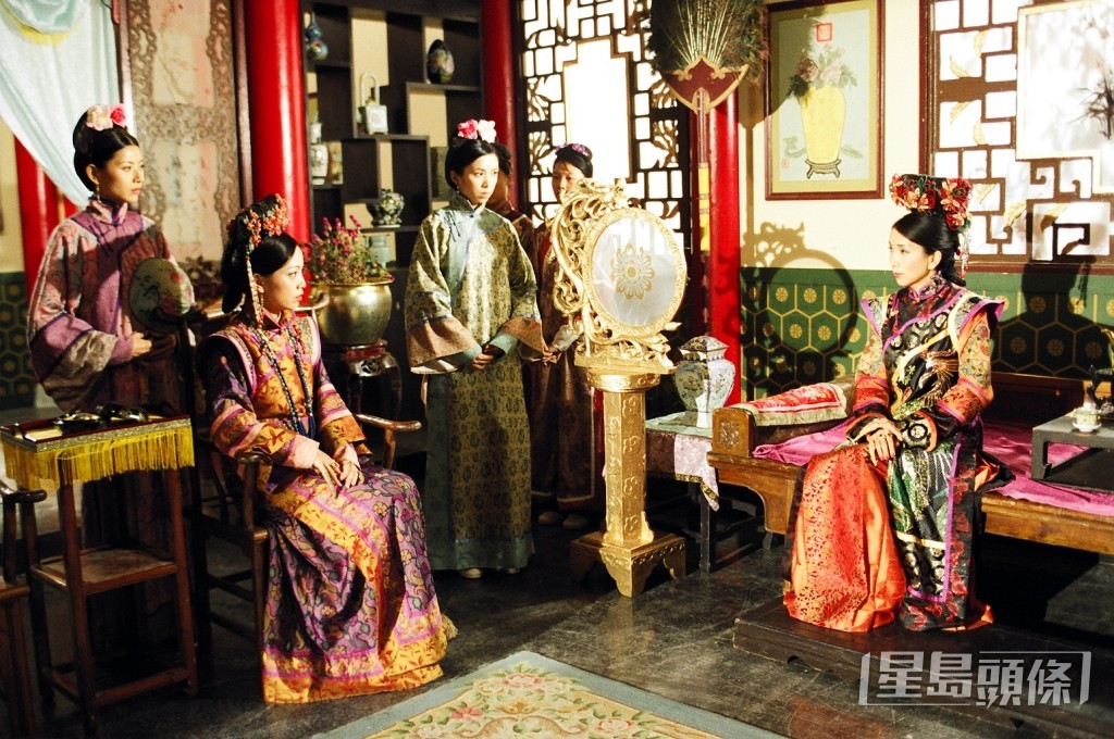 《金枝欲孽》被内地观众封为“宫斗剧始祖”。