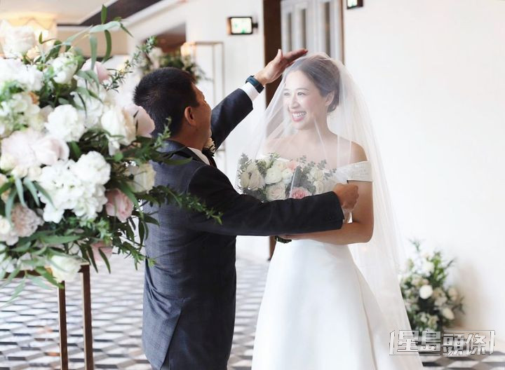 岑杏賢2020年與丈夫結婚。