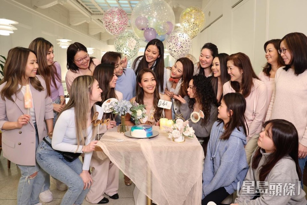 周美欣日前與一班好友舉行「bridal shower 」。