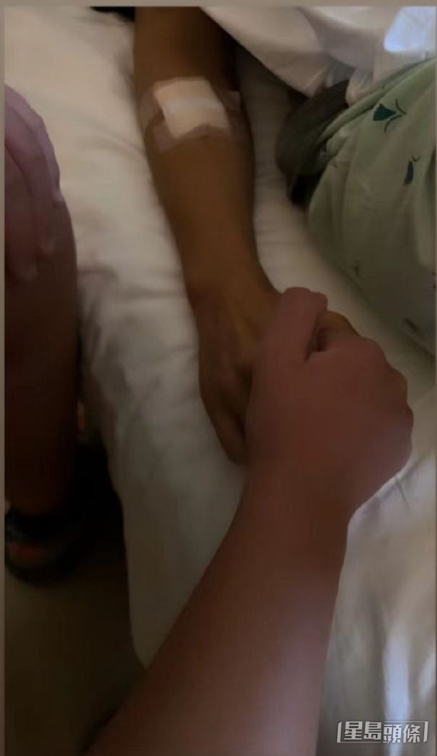 林志穎在醫院留醫期間,老婆曾貼相代報平安。