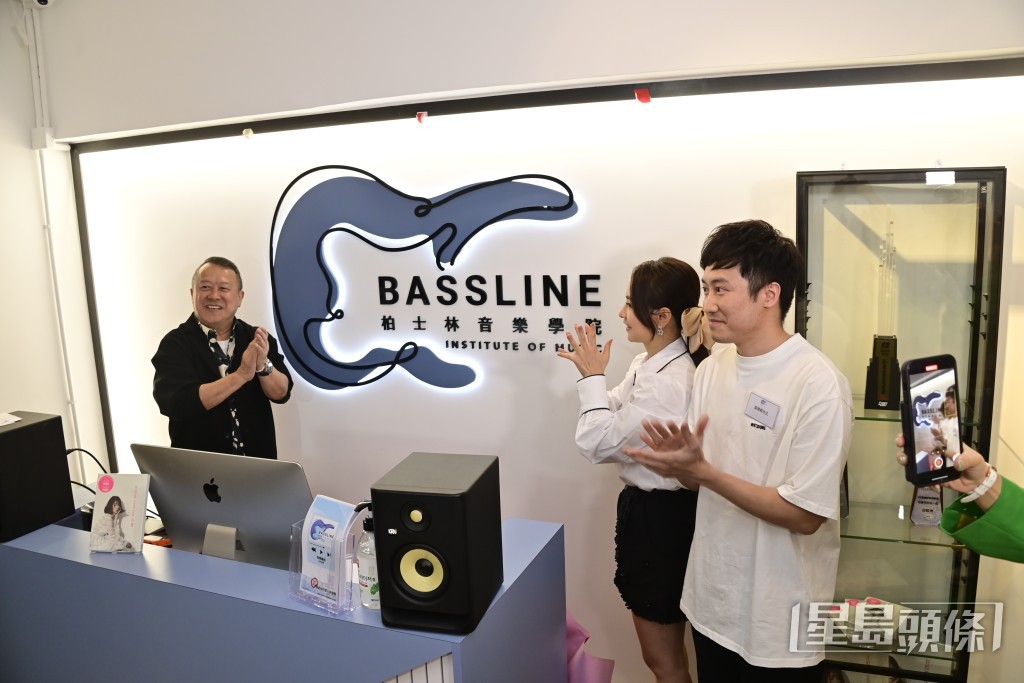 曾志偉受訪時大讚谷婭溦很乖，所以需要來支持。