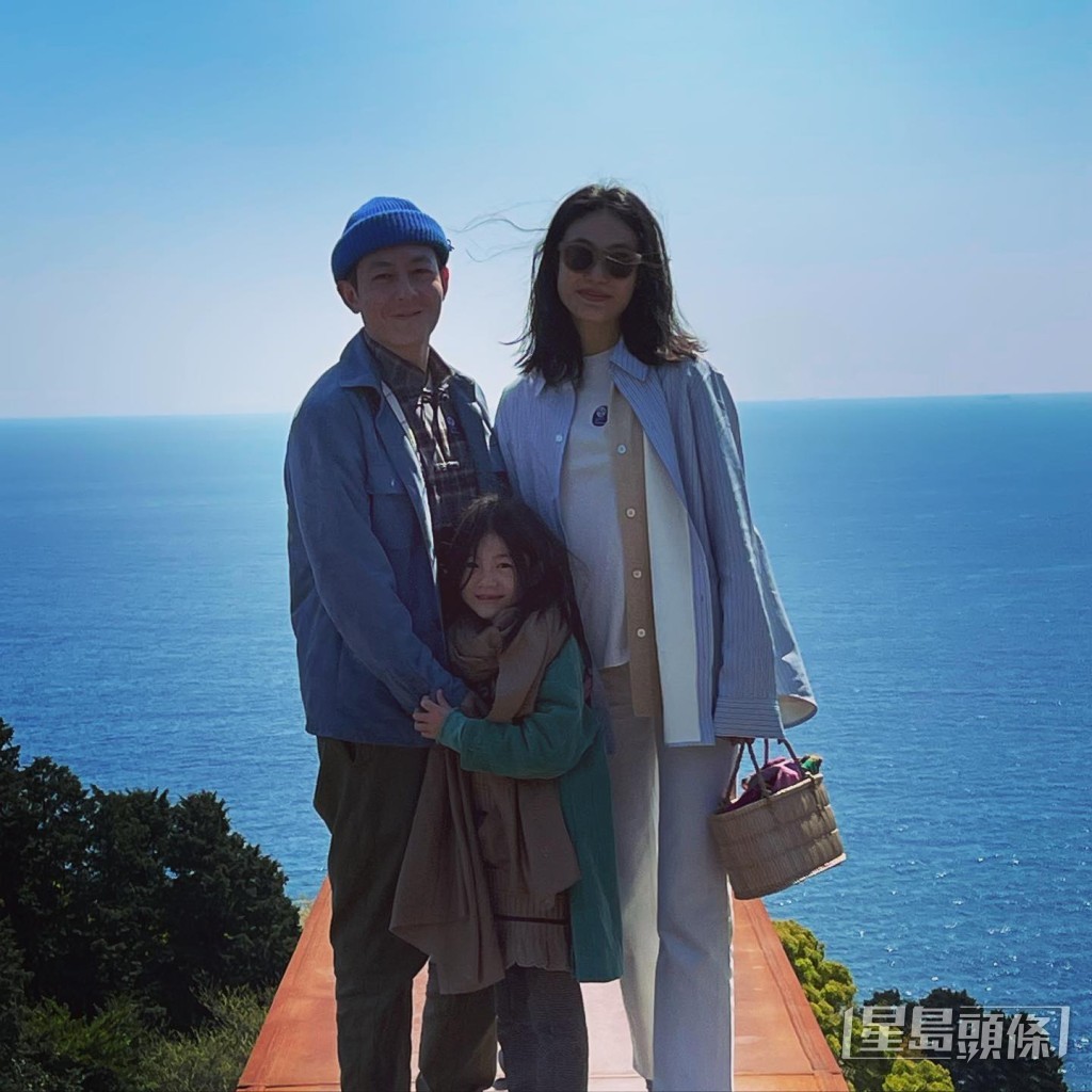 近年陈冠希一家人定居美国。