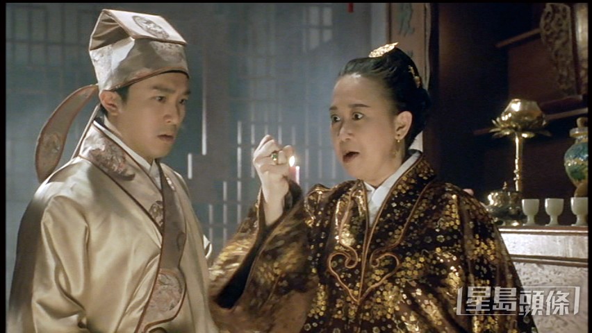《唐伯虎点秋香》的唐母朱西。