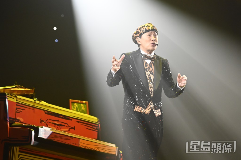 一连七场“许冠杰此时此处演唱会2023”在红馆正式开锣。