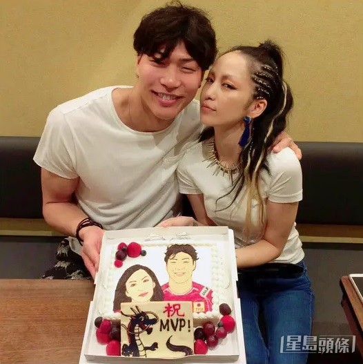中島美嘉曾與排球手清水邦廣,有過一段維持4年的婚姻。
