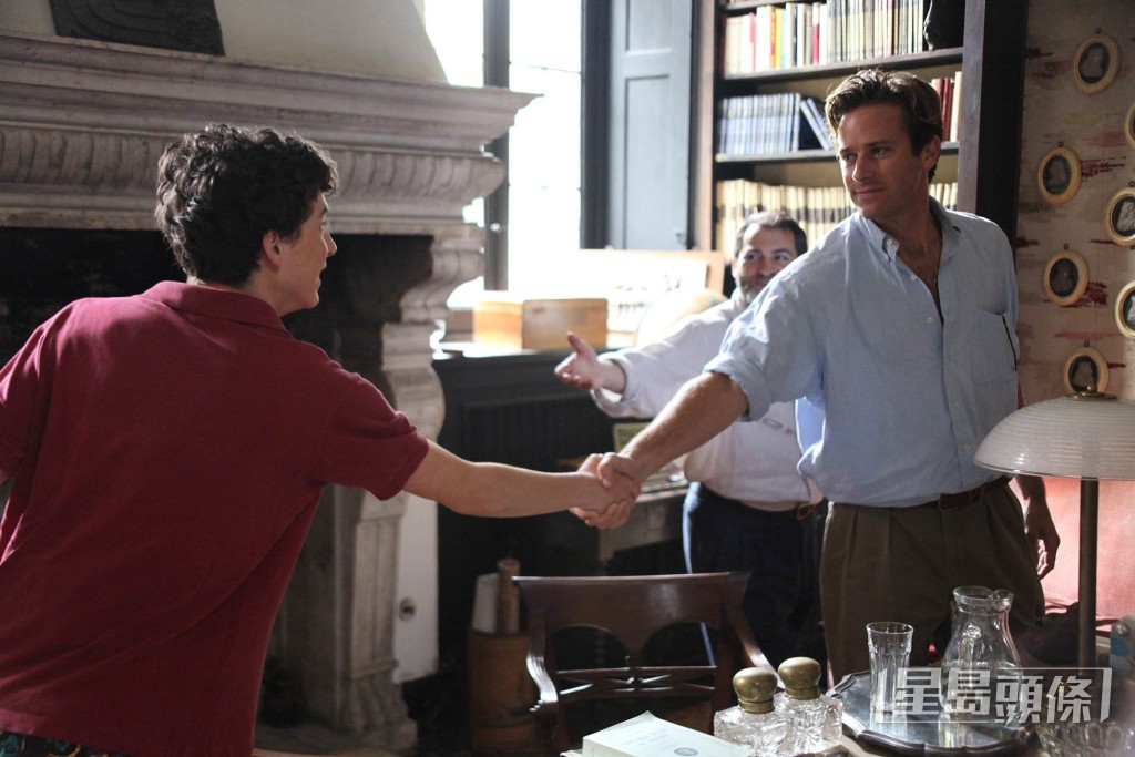 Armie Hammer(右)主演《以你的名字呼喚我》知名度大增。