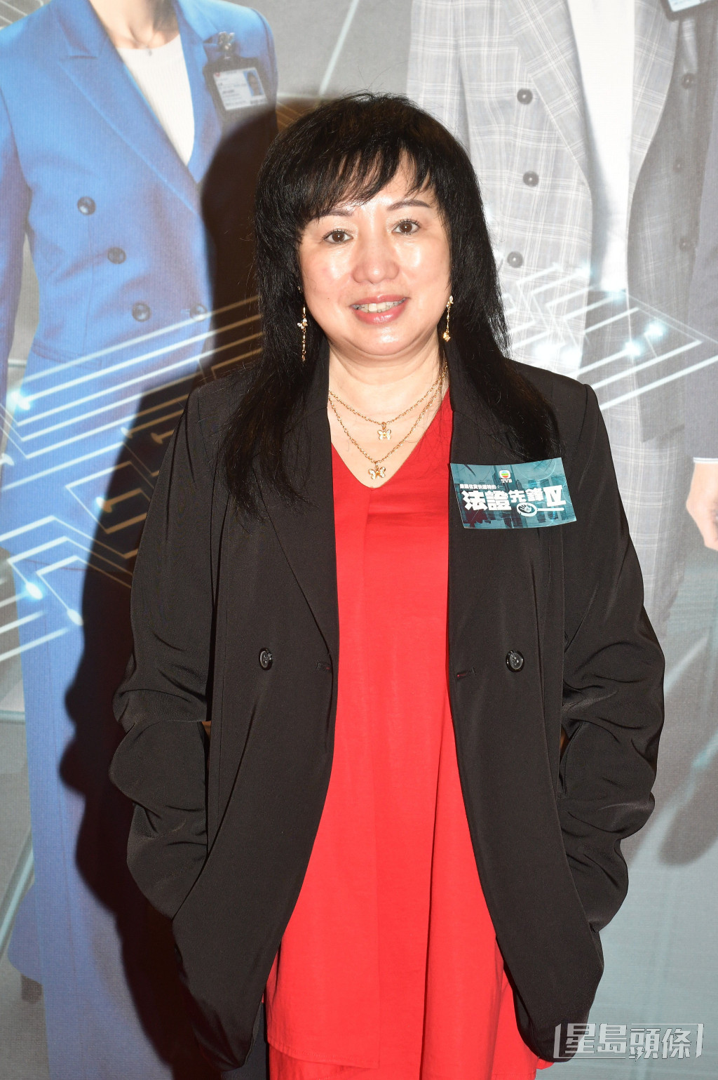 梅小青是TVB著名監製，曾拍過多部經典劇集。
