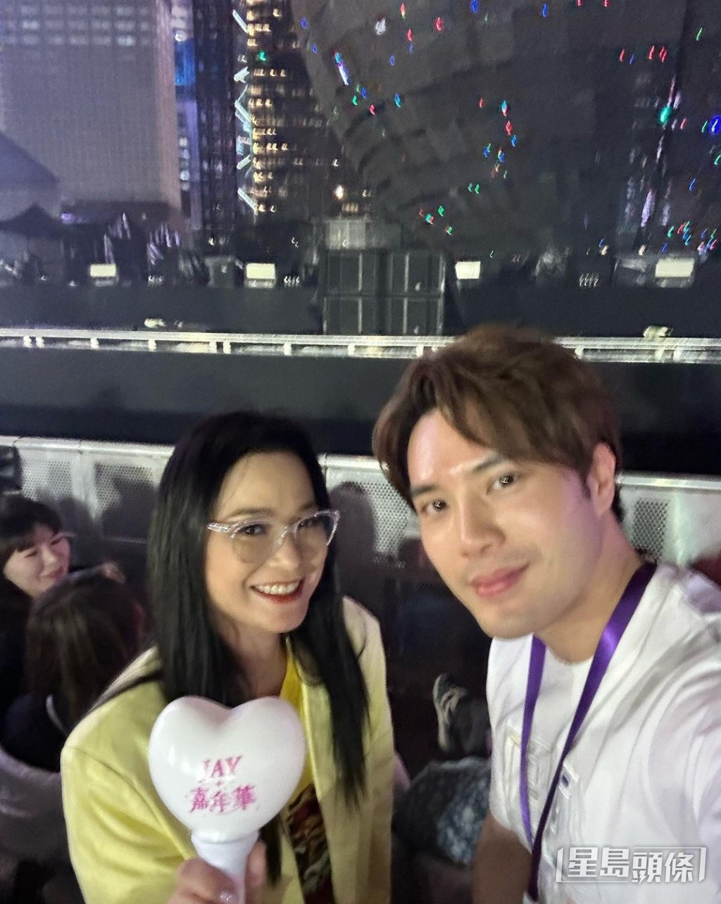 與樊亦敏感情愈來愈好,結伴欣賞周杰倫演唱會。
