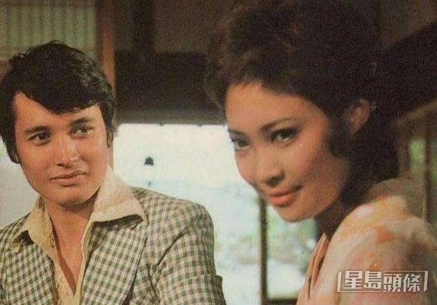 指秦祥林婚后不甘寂寞，仍四处拈花惹草，甚至是爱赌之徒。