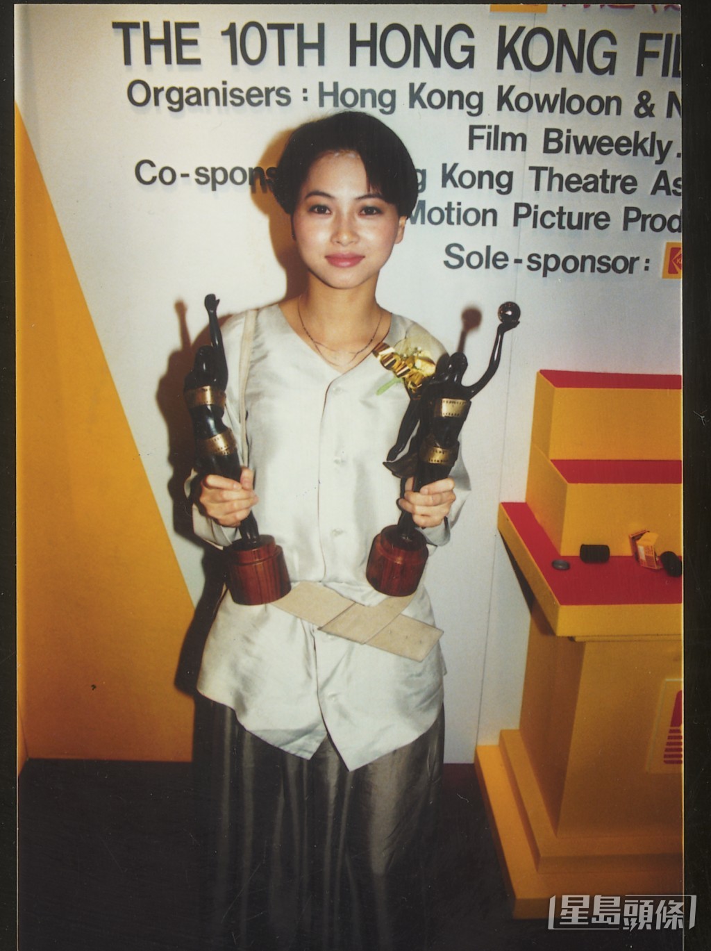 劉玉翠剛入行時，已憑《廟街皇后》於1991年香港電影金像獎，同時獲得「最佳新人」及「最佳女配角」兩項殊榮。