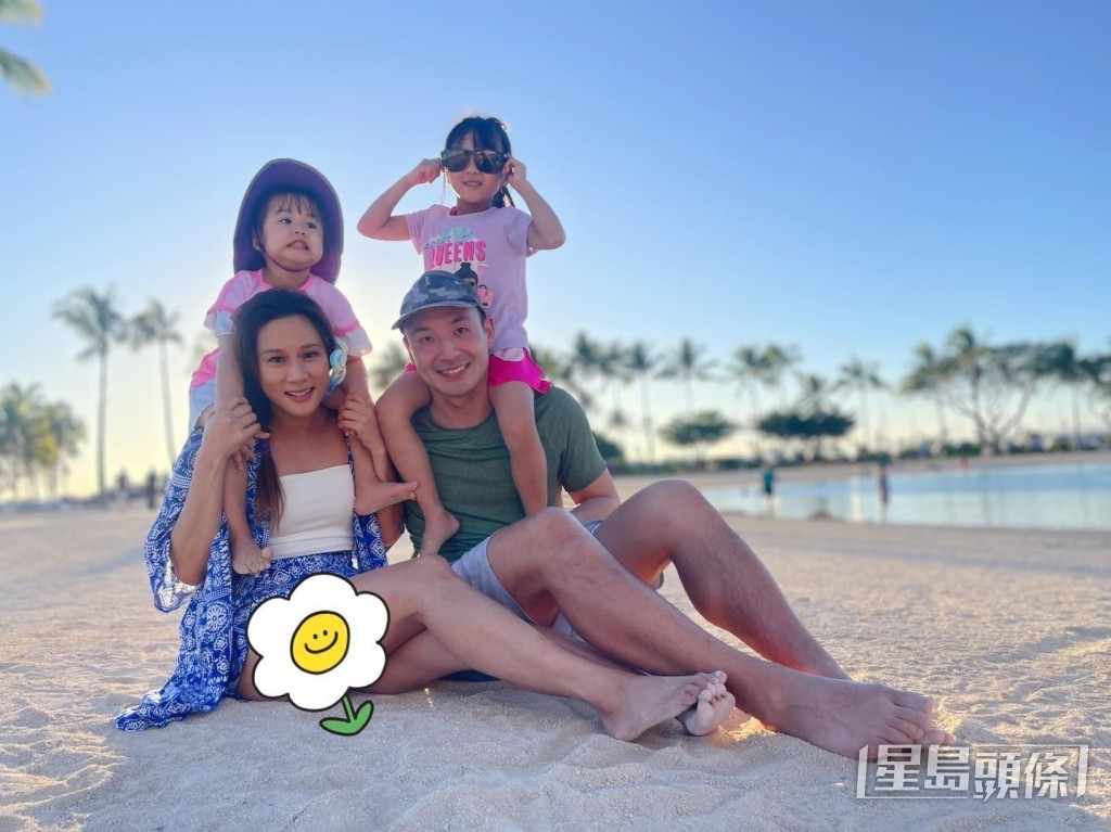 張嘉兒現在有女萬事足。