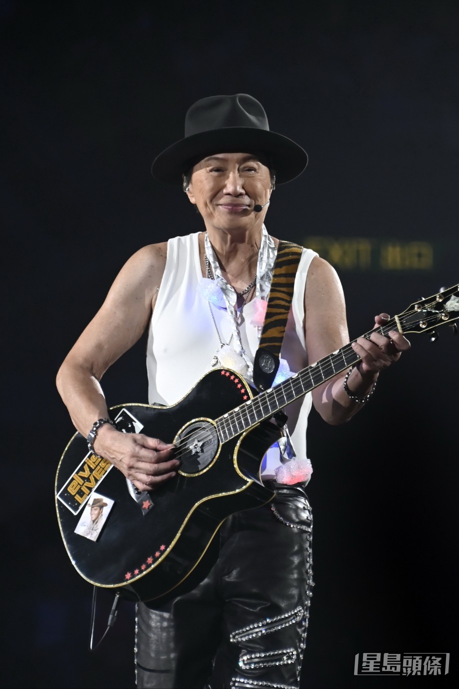 演唱會大約11時半完場。