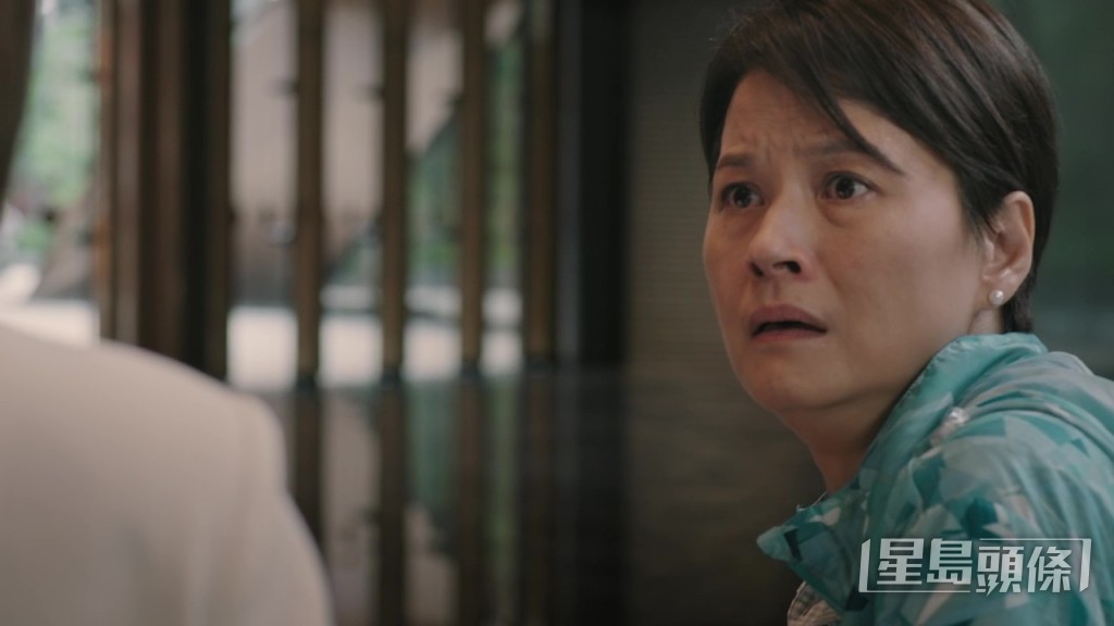 雖然黎燕珊表面個樣勁激動,但其實觀眾依然可以感受到佢嘅心痛。
