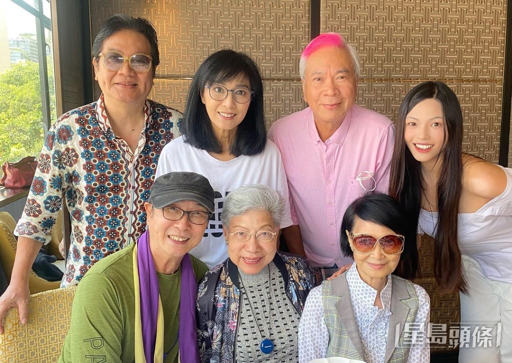 李龍基不時帶太太Chris Wong出席朋友活動。