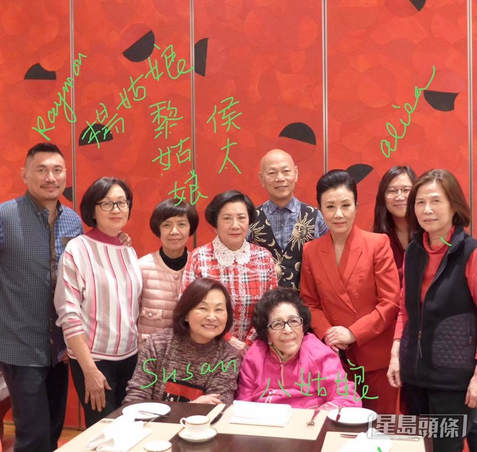 汪明荃指當時99歲的何婉鴻大唱英文歌，流行曲、粵曲，記性仲好好！