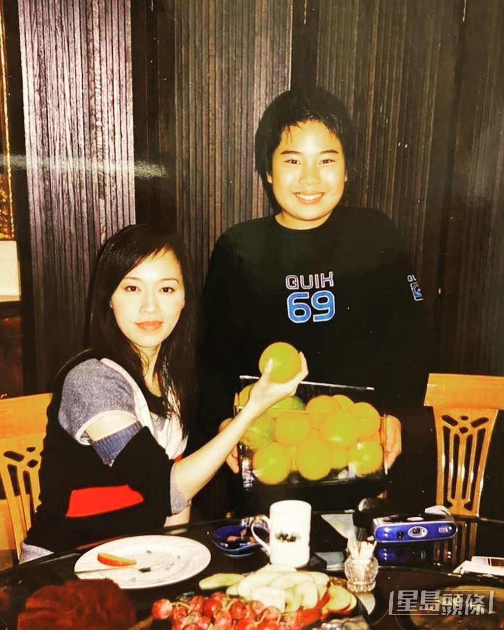 二人感情情如親母子。
