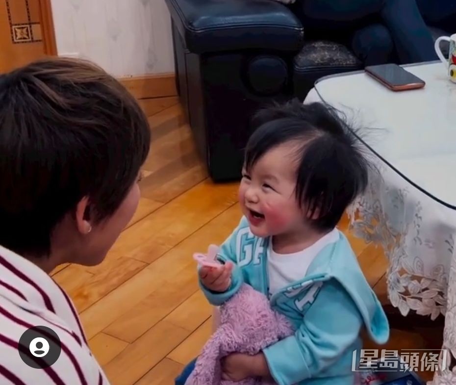 洪永城女兒「洪寶寶」Amber最近出水痘。