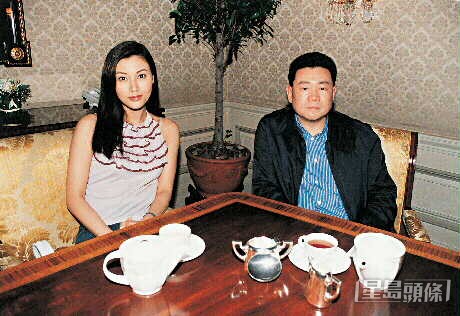 李嘉欣曾是大刘女友。  ​