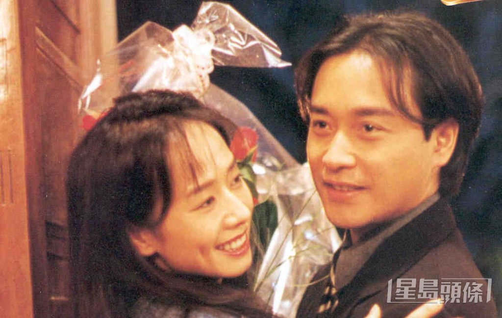 張國榮在22歲時向毛舜筠求婚。