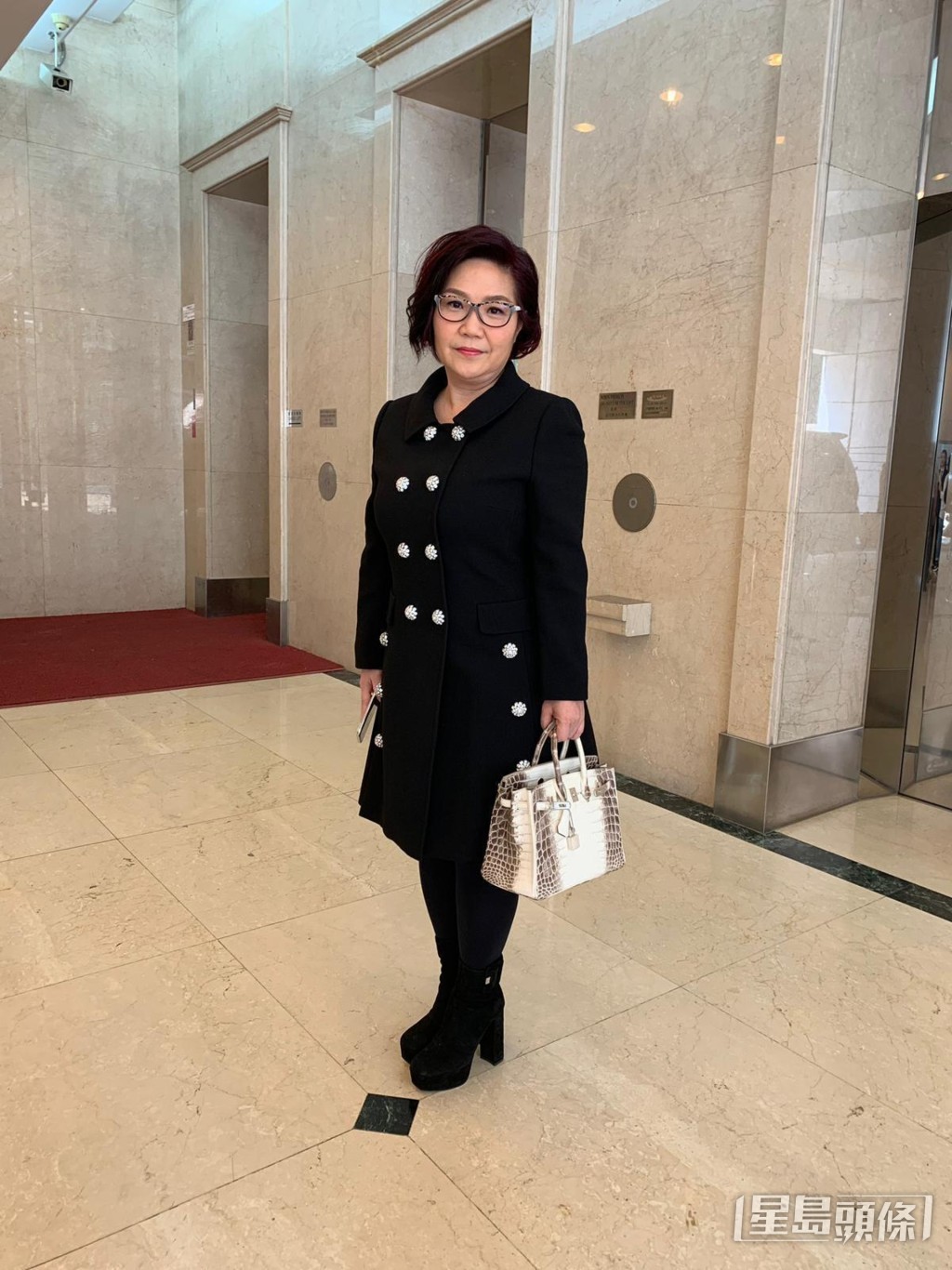 麥玲玲客串過多部無綫劇,在《逆天奇案》更出動出動過千萬私伙上陣。