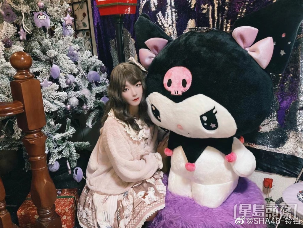 钟意卡通人物Kurumi。