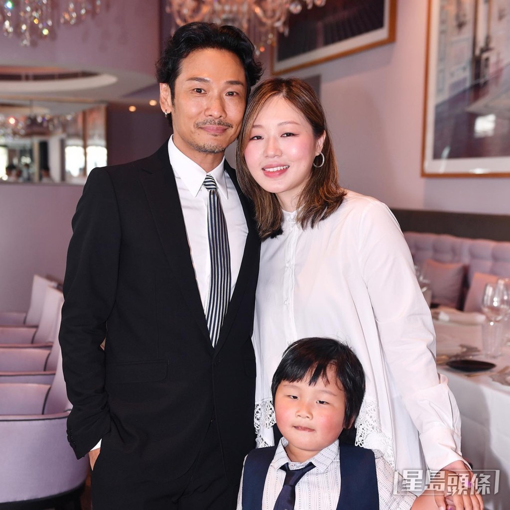 杜德偉與太太Ice結婚十周年。