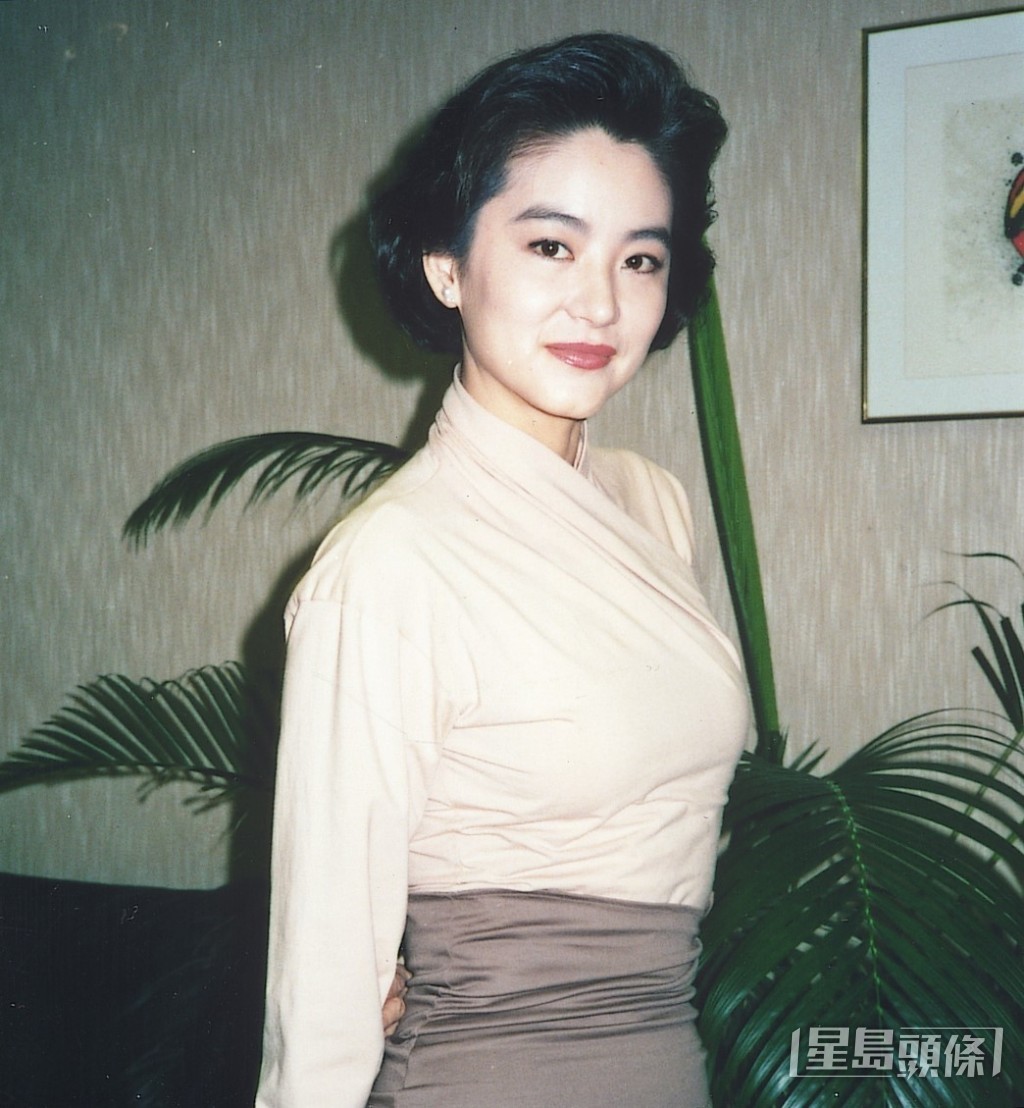 林青霞80年代由台灣來香港發展。 