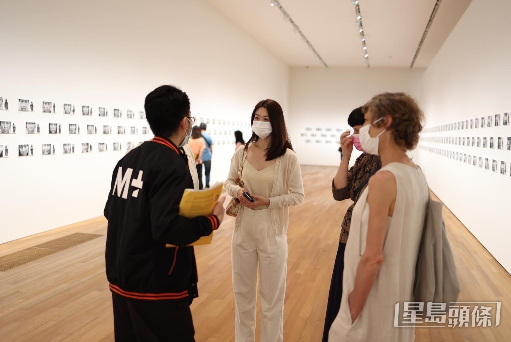 陳銘鳳的咨詢服務公司,主要協助內地專才來港定居。
