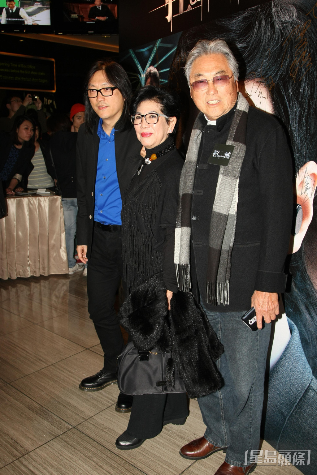凌波與金漢育有兩名兒子，大仔畢國智（左）為香港電影導演，2006年憑《海南雞飯》獲得香港電影金像獎新晉導演，細仔畢國勇為台灣音樂製作人。