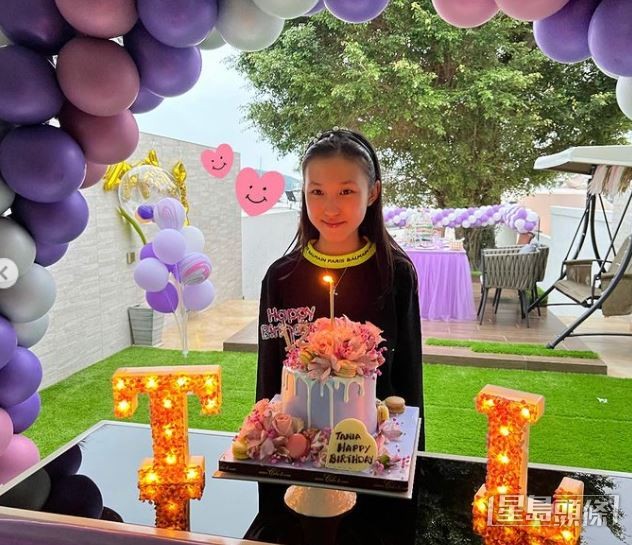 Tania12歲的時候，已經標緻！