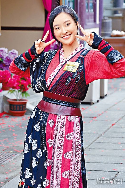 跟陳瀅比較，江美儀並非TVB「親生女」可能較輸蝕。