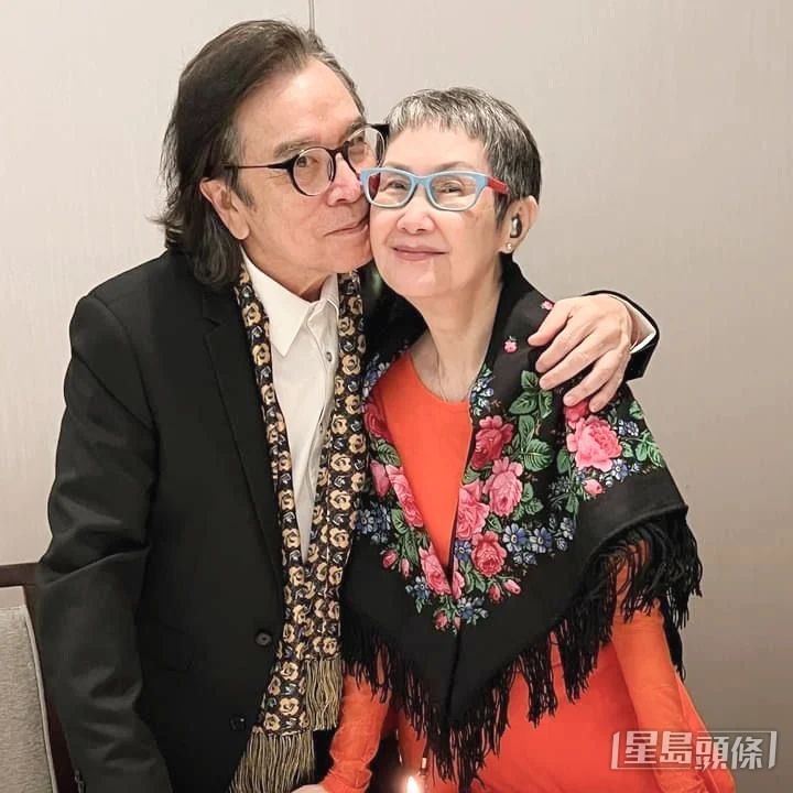 结婚咁多年都系好恩爱！