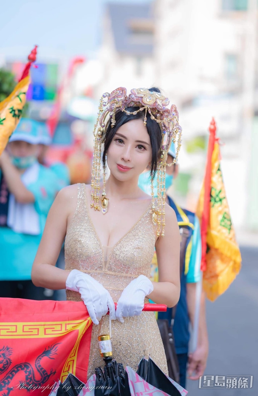 具有通靈體質林甄馨經常在宮廟擔任禮生。