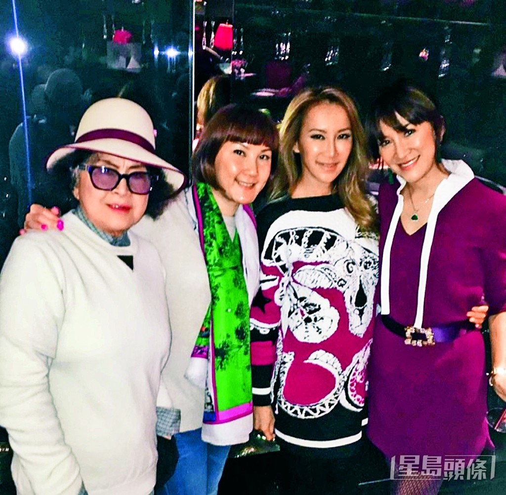 因為李玟的離世，其家人也受打擊，尤其李母更傷心到不吃不睡。