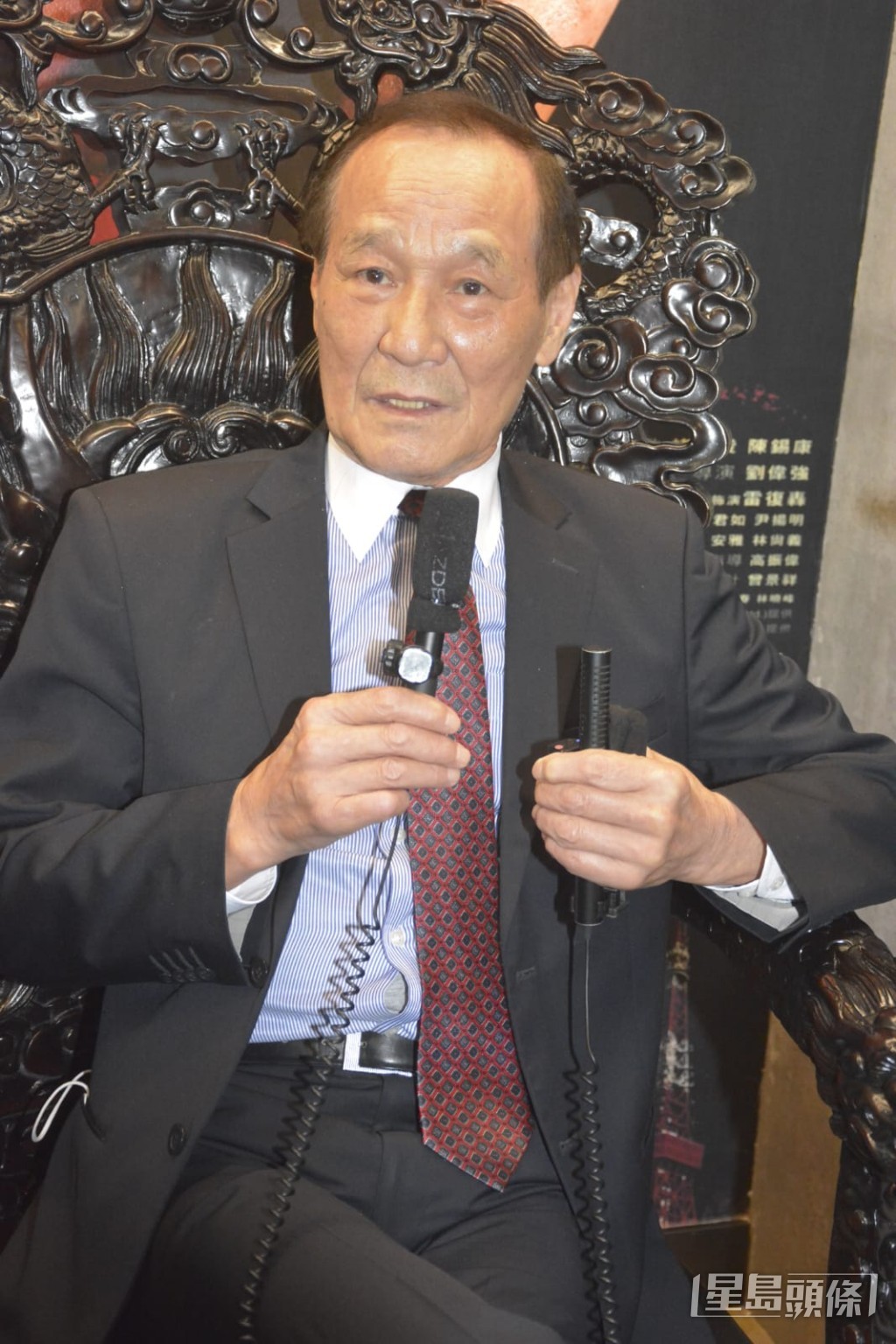 同年,陈惠敏自揭认曾中风及患肺癌,幸及早发现并接受治疗,已战胜病魔。