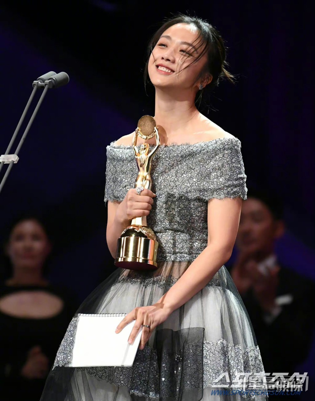 湯唯成為青龍獎上首位非韓籍影后。（網上圖片）