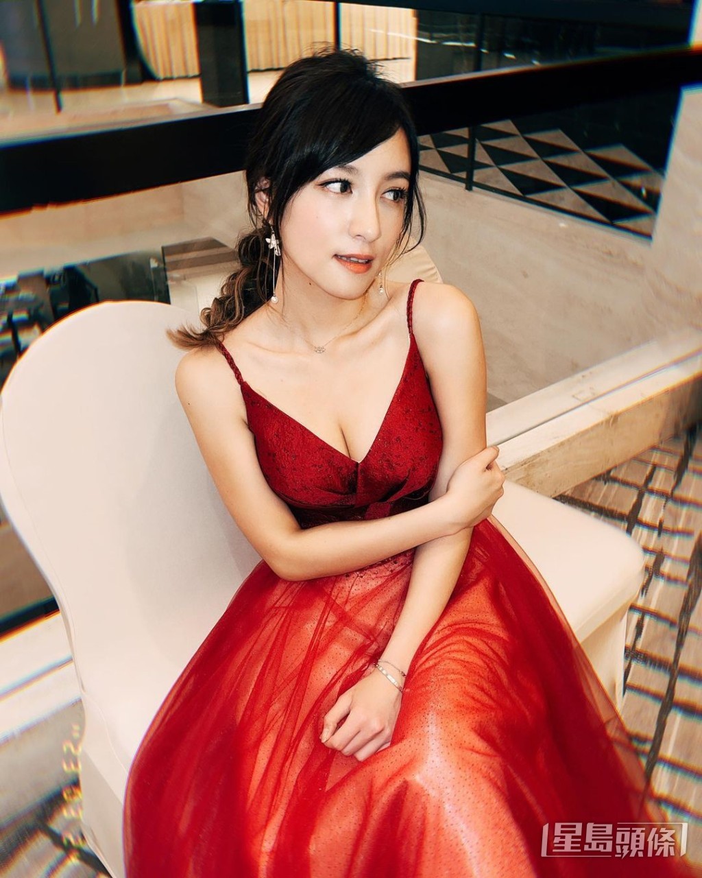 陳嘉倩不吝嗇大晒好身材。