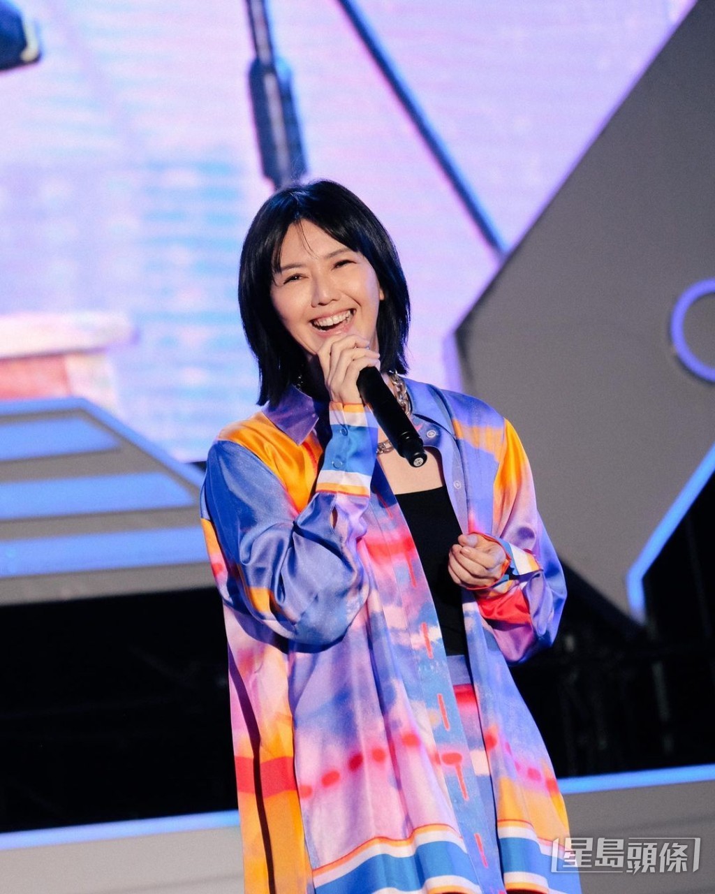 已三年没有在内地演出。