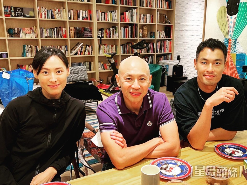 梁洛施与林超贤、杨祐宁等食晚饭。