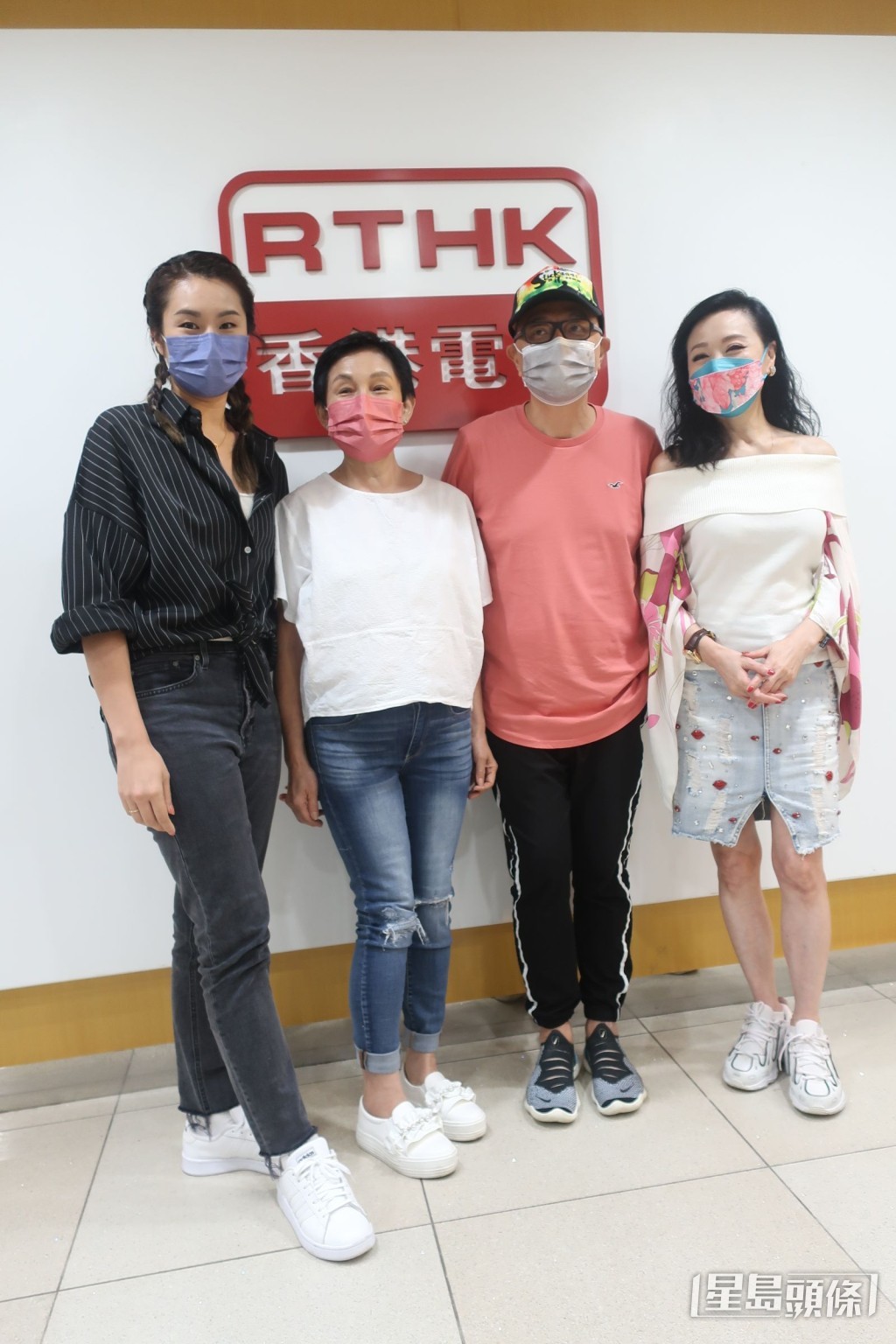 早年與女兒齊齊接受訪問。